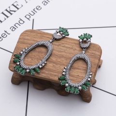 Luxury  Earrings with Glass Diamonds and Rhinestone