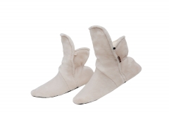 RAIKOU Classic slippers for women and men made of micro fleece with ABS and non-slip sole, super fluffy hut shoes in beautiful colors