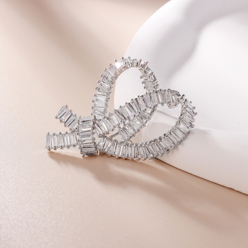 Wholesale Fashion Jewelry Silver Alloy Rhinestone Bow Shape Brooch For Women Female