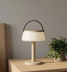 2.2W Solar table lamp, 330Lm
