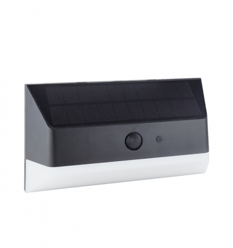 Solar sensing wall lamp, 500Lm
