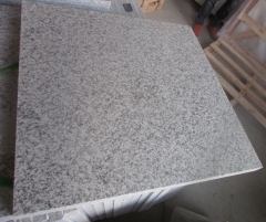Grey White Color G655 Granite Tiles Honed Finish Way