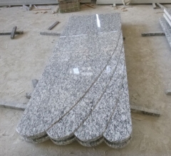 Spary White Granite Tombstone Wholesale