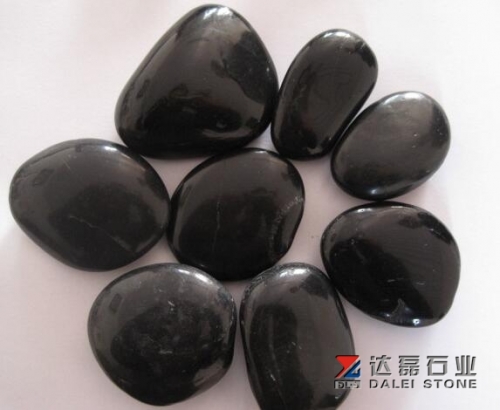 Black Color Pebble Stone Wholesale