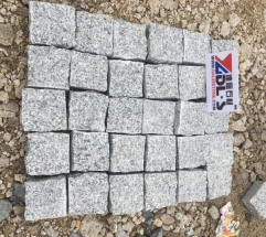 Granite G623 Cube Stone Natural Finish Way