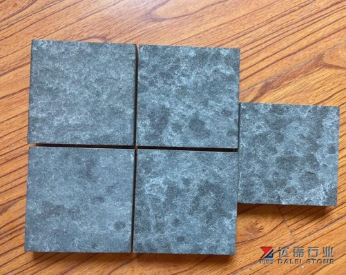 Mengolia Black Cube Stone Top Flamed Others Saw Cutting