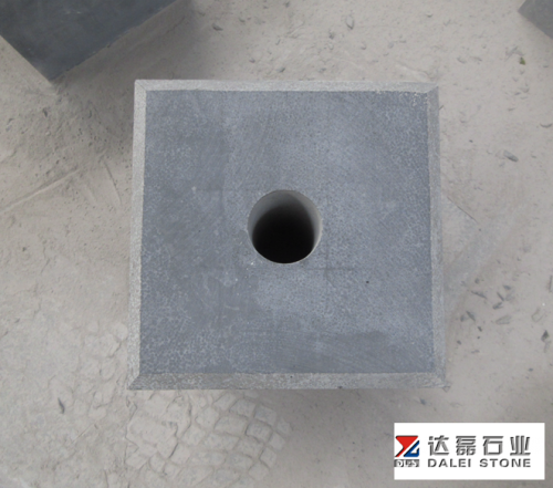 Blue Limestone Pillar With Hole Chamfer 10x10 With Saw Cutting
