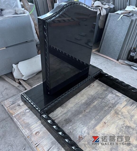 Pure Black Granite Monuments Rope Effect Design Competitive Price