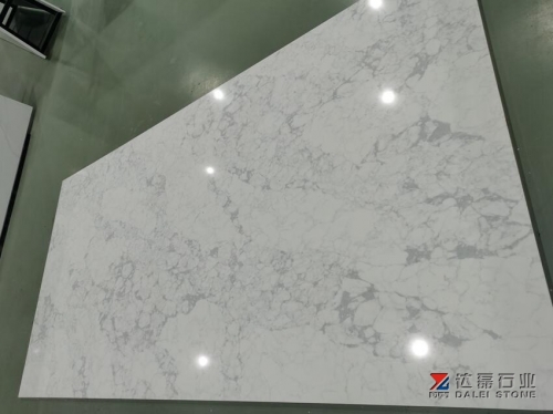 The Newest Design White Quartz Slabs 90% Similar Marble