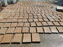 Yellow Rusty Granite G682 Bush Hammered Paving Tiles