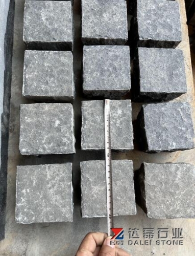 Vietnam Black Cube Stone Flamed Brush
