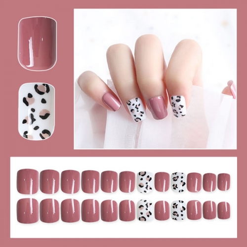 PNT-101-61 Spotted short nail tips pink press on nails