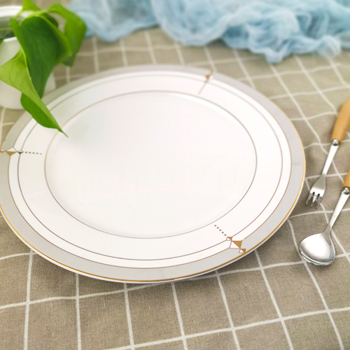 Kitchen white color caremic dinner plate with gold design