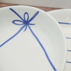 Custom 8-inch new bone China plate with bow printing