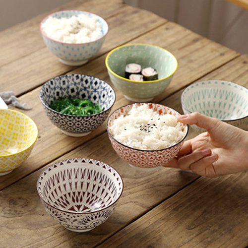 日式4.5寸花型汤饭陶瓷碗