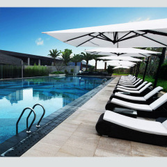 Outdoor Synthetic Wicker Sunbeds / Beach Sunbed with umbrella