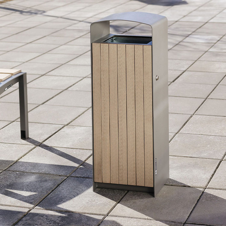 Outdoor Metal Wooden Trash Can