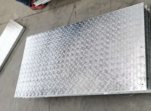 Composite steel grating