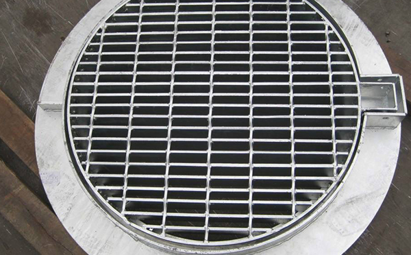 Trench trough drain metal grates