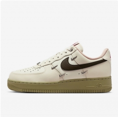 Nike Air Force 1 Womens Low 07 LX Sneakers