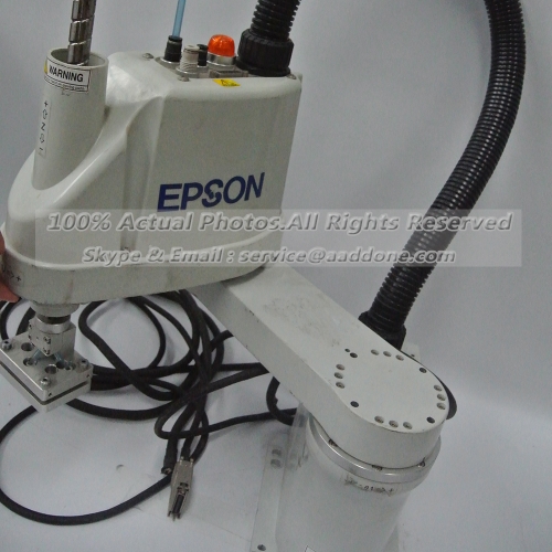 EPSON LS3-401S Robot Hand