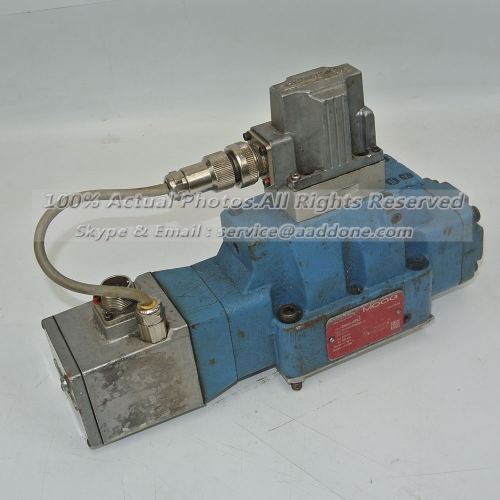 MOOG D061-8322 Servo Valve