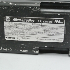 Allen-Bradley MPL-B230P-VJ44AA Servo Motor