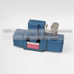 MOOG D661-Z2712H Servo Valve