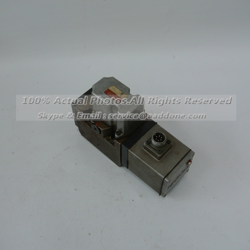 MOOG J661-709  Servo Valve