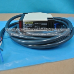 Omron E3JK-R2M2 Photoelectric Switch