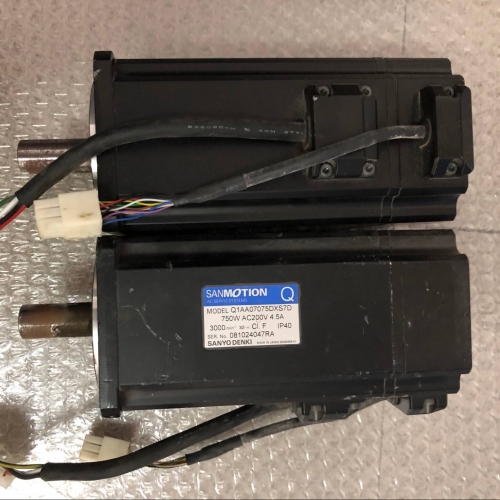 Sanyo Q1AA07075DXS7D Servo Motor