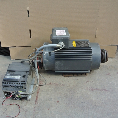 4535-674-87011 SDM1005DCSWC042 Motor+Inverter