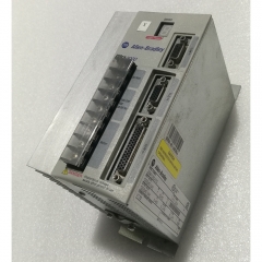 ALLen-Bradley 2098-DSD-010 servo drive