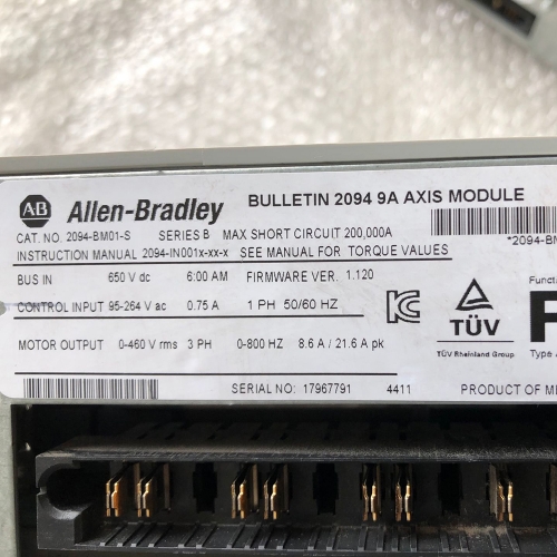 Allen-Bradley 2094-BM01-S Servo Drive