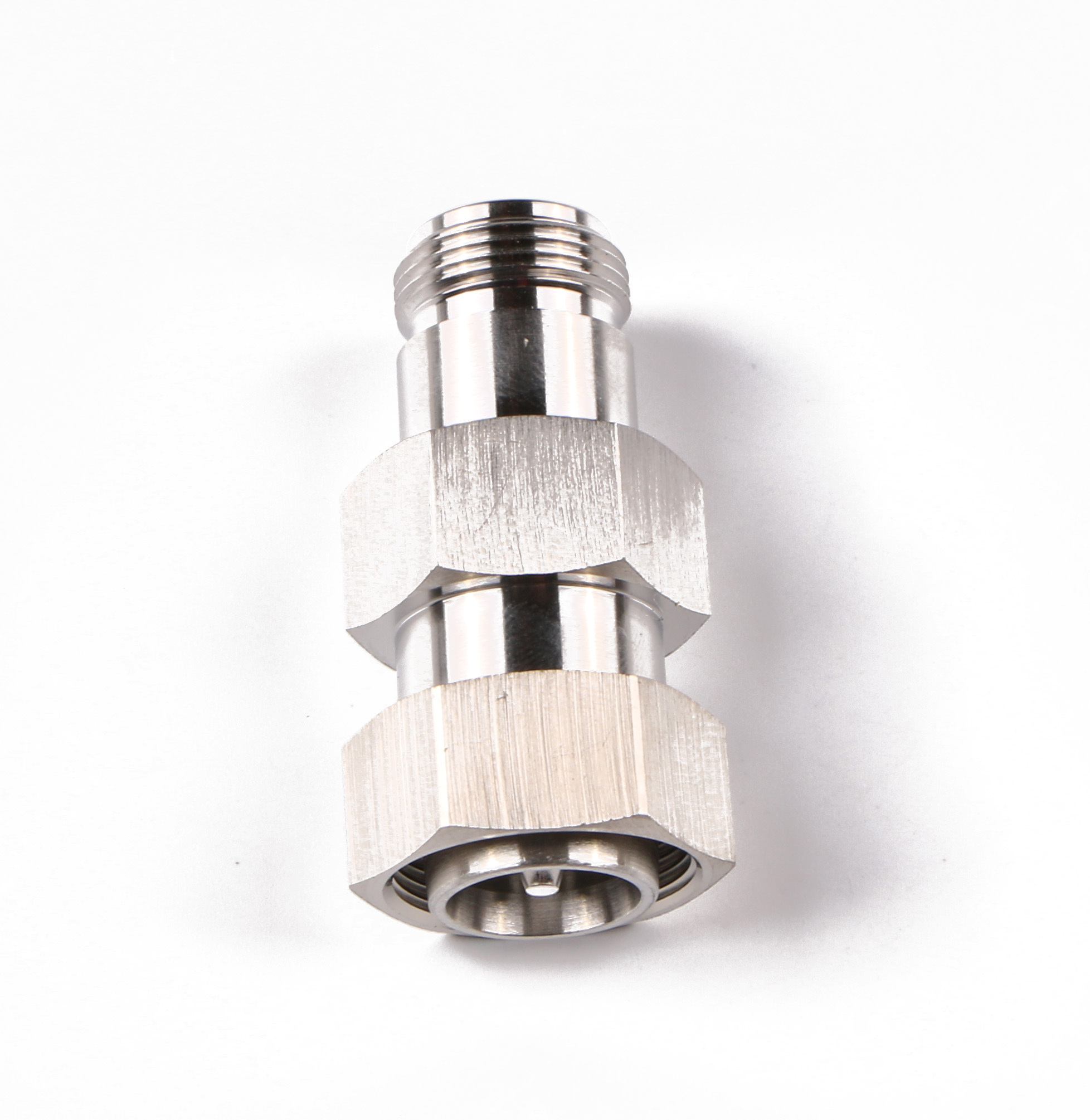 Low PIM Adaptor 4.3-10 Male to N Female