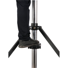 3 Sections 50kg Payload Wind-Up Stand with Braked Wheels
