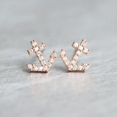 China Wholesale Sterling Silver Cubic Zirconia Micropave Anchor Stud Earrings