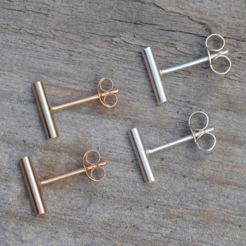 Small Design Sterling Silver Tiny Stick Bar Stud Earrings Women Jewelry