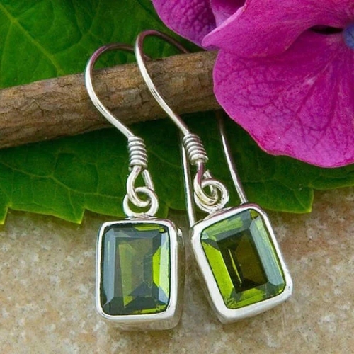 Indonesia Handmade Jewelry Sterling Silver Emerald Peridot Dangle Earrings