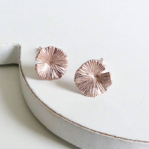 Plain Jewelry Sterling Silver Rose Gold Mini Lily Pad Stud Earrings for Girls