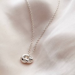 Plain Jewelry 925 Sterling Silver Petite Knot Necklace