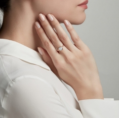 Dainty Sterling Silver Soliatire Mini Moonstone Ring