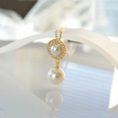 Pearl and Crystal Necklace Earrings Set 14K Gold Plated Jewellery