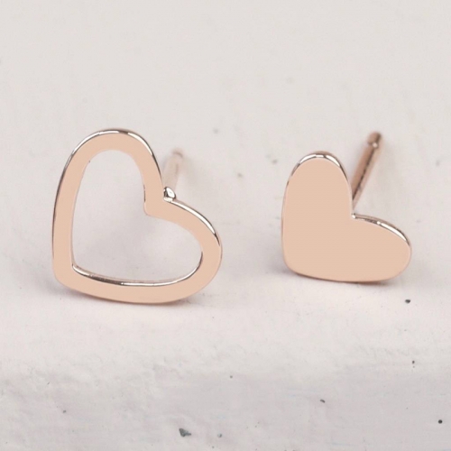 China Supplier Pretty Design Sterling Silver Heart Stud Earrings