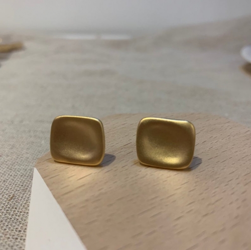 Matte Square Stud Earrings, Matte Gold Stud Earrings, Gold Stud Square Studs, Gold Retangle Earrings