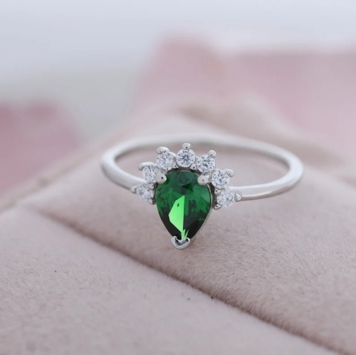 Pear Cut Emerald Green CZ Crown Ring in Sterling Silver, May Birthstone, Lab Emerald Ring, Vintage Inspired Design