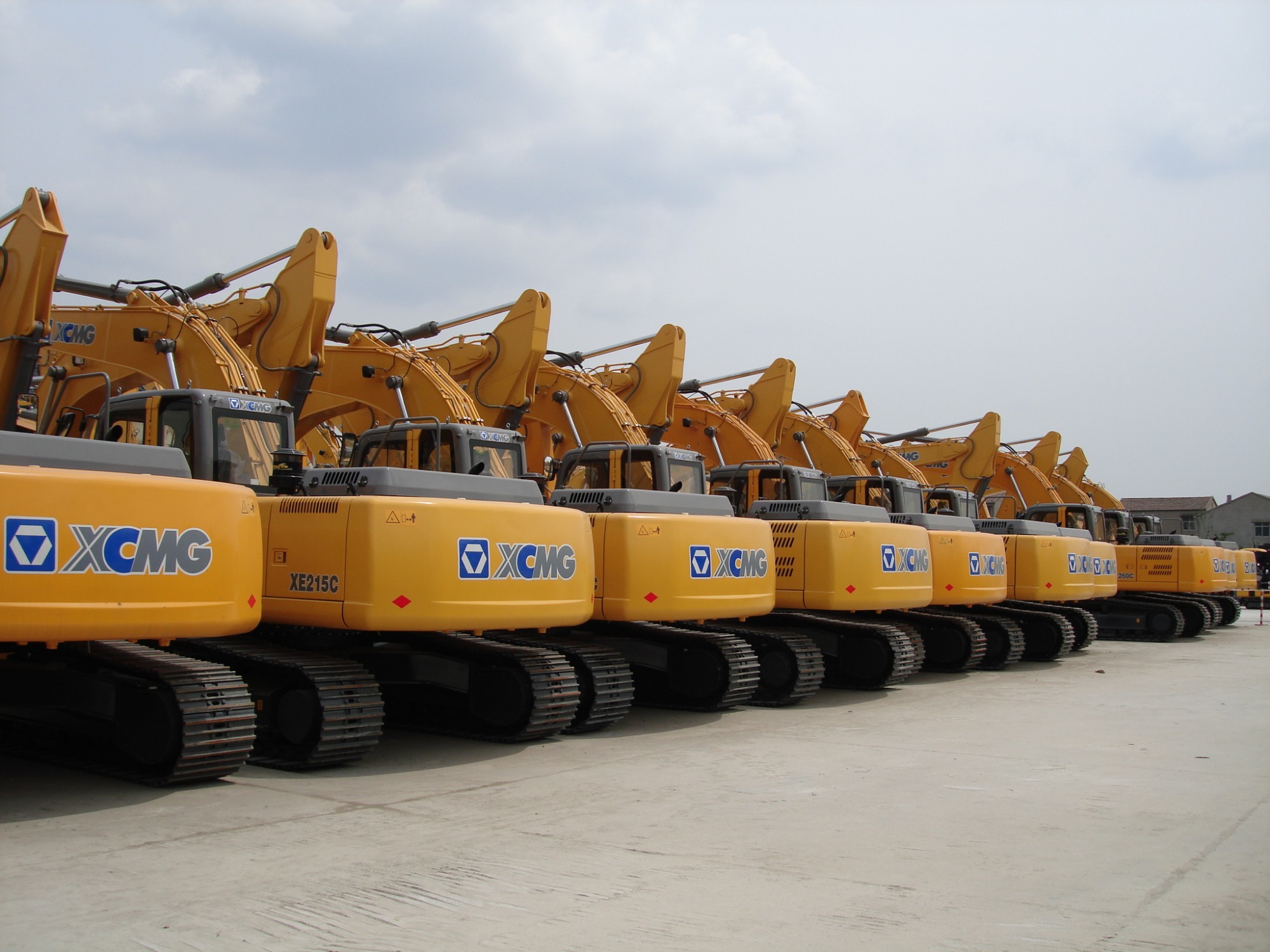 XCMG XE215C XE235C EXCAVATOR WITH BEST PRICE,Excavator