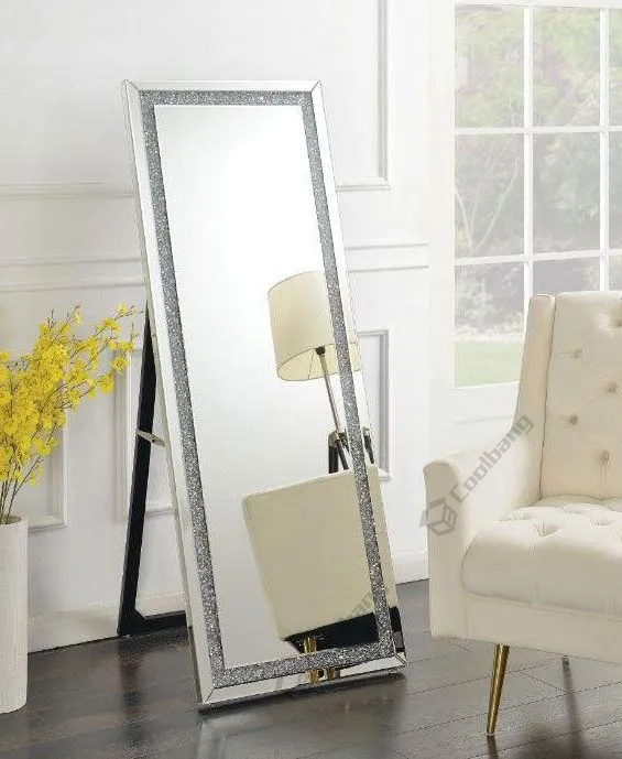 Hot Selling Home Mirrored Furniture Crushed Diamond Led Light Floor Mirror