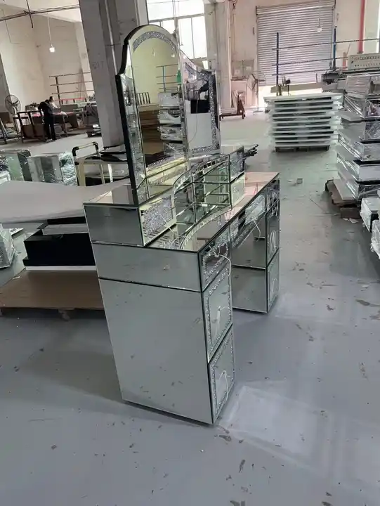Modern Luxury Bedroom Furniture Crushed Diamond Mirrored Dressers Vanity Table