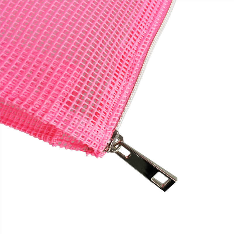 55026LP-1/2 Mesh Pouch